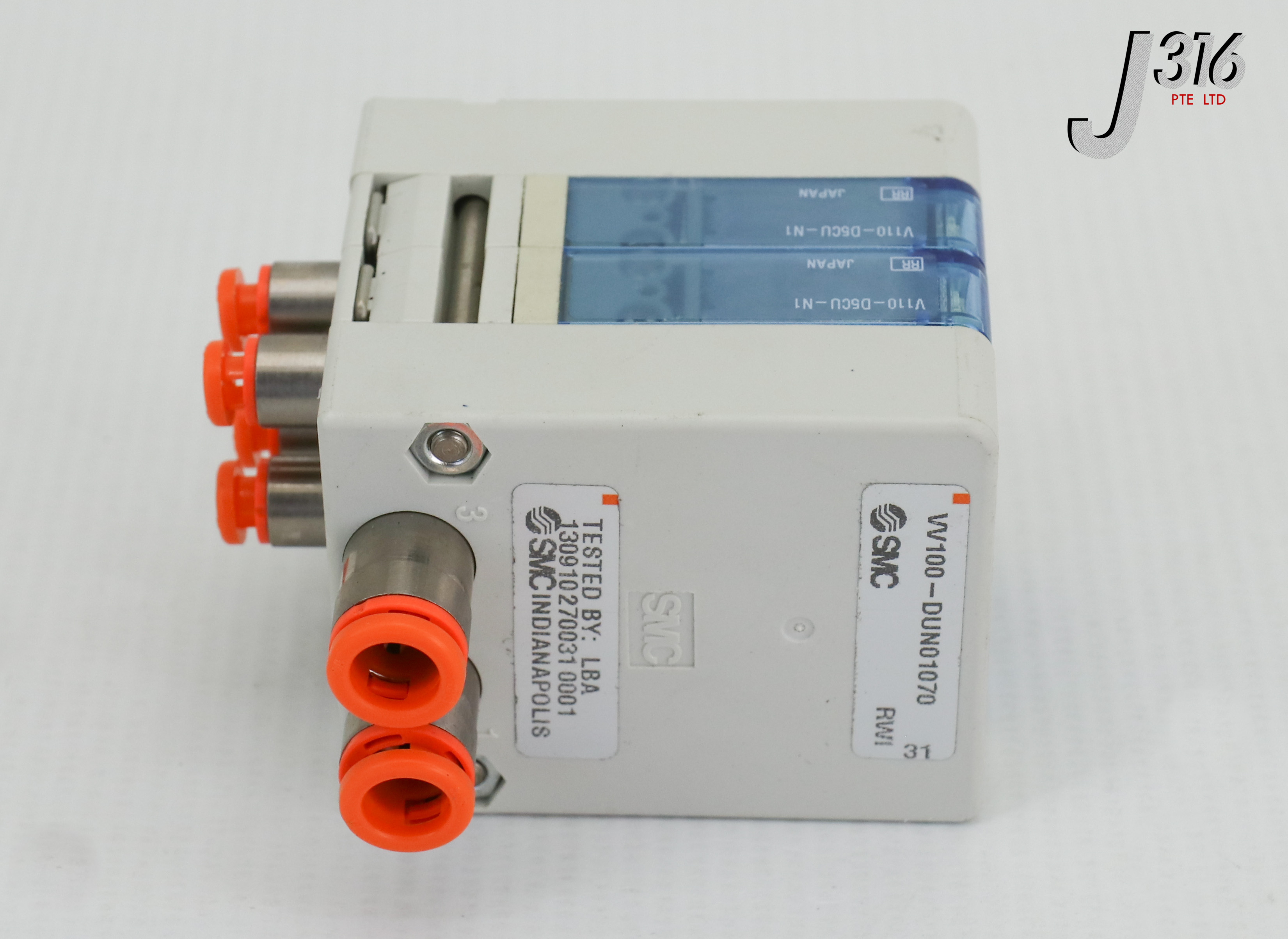 24824 SMC SOLENOID VALVE, V110-D5CU-N1 VV100-DUN01070 | eBay